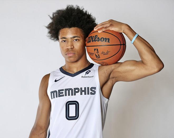 关于重磅！今晨孟菲斯灰熊备战NBA常规赛冲刺阶段阿斯顿维拉防线松动，浙江队赛前止住颓势的信息